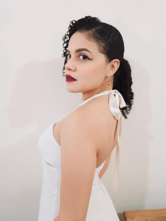 Giuliana Lascarro blanco