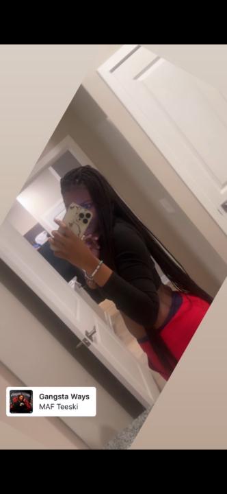 Taneia Elmore