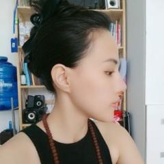 Yến My