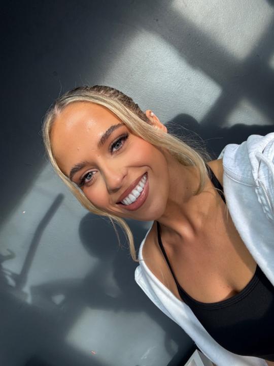 Leah Thomson