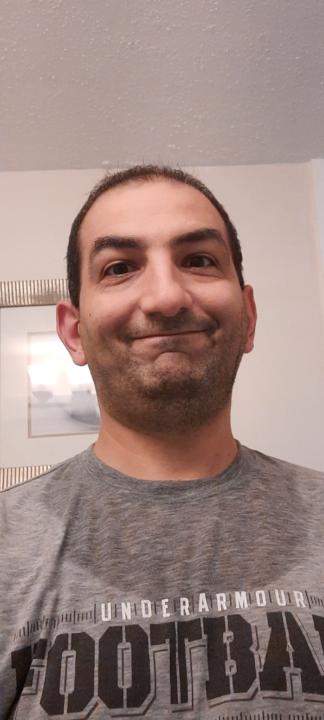 Efe Elci