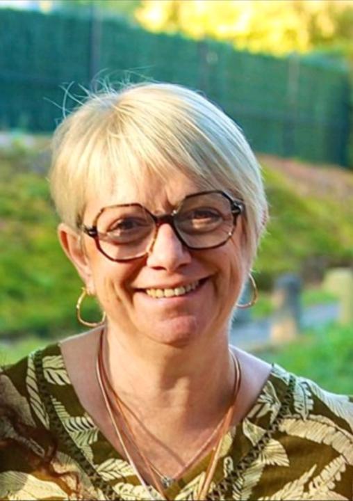 Christine Desvernois