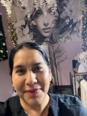 Mary Llamaz