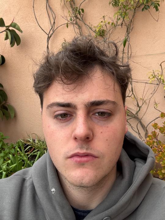 Manu Lizama