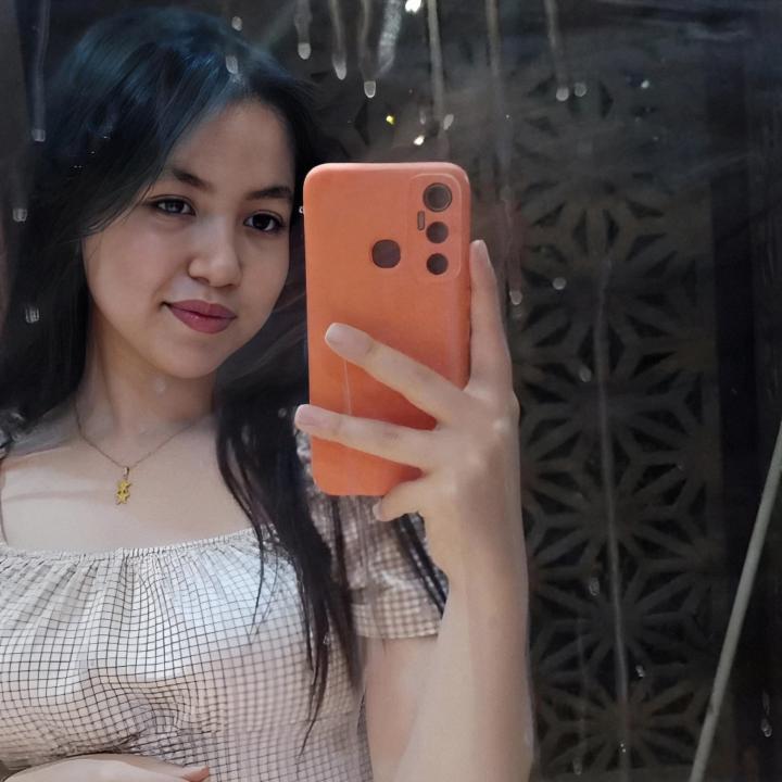 Issra Dhawadiii