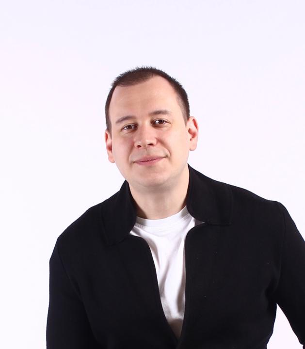 Anton Romanov