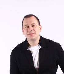Anton Romanov