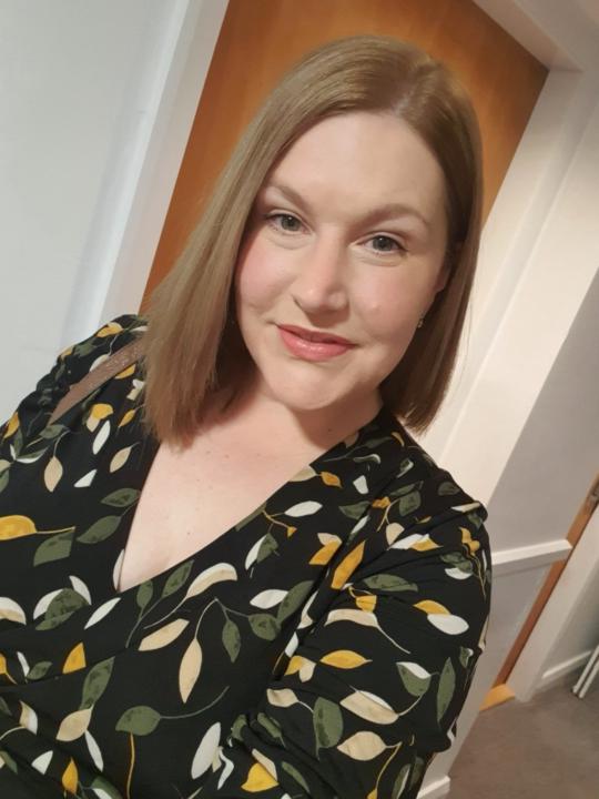 Samantha Hitchin