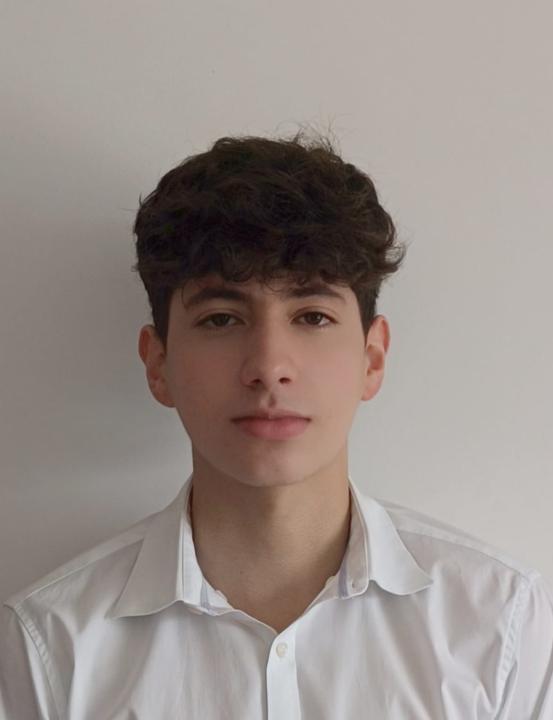 Nicolás Santiago Cadena Sánchez