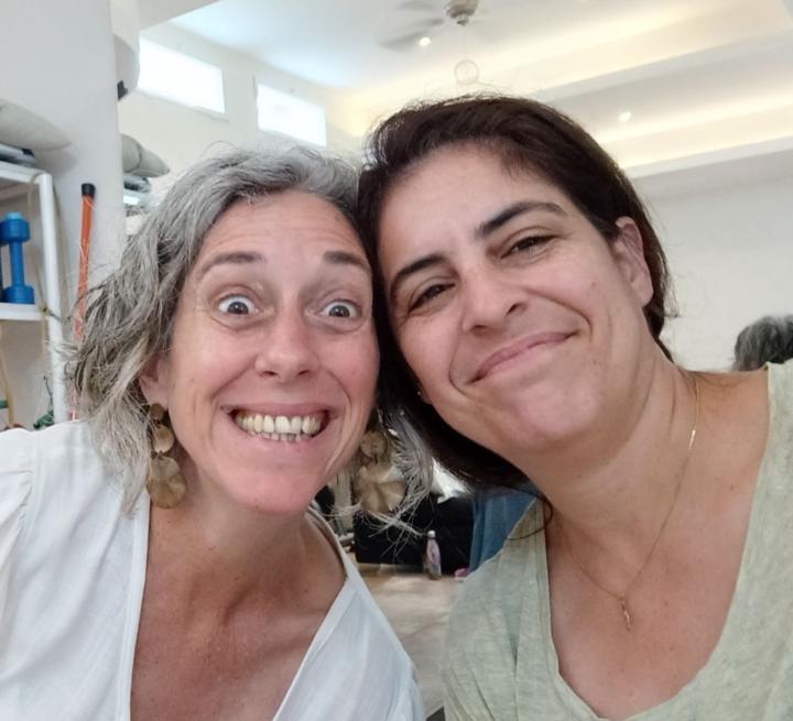 Agus y Nati Oveja Negra