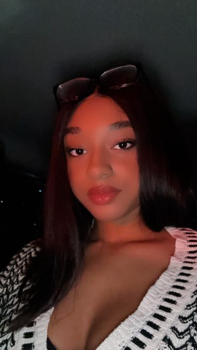 Alexandria Maisonneuve