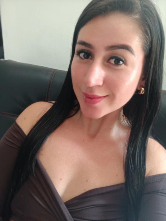 Bella Gomez