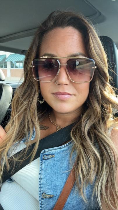 Shannon Dzwinel