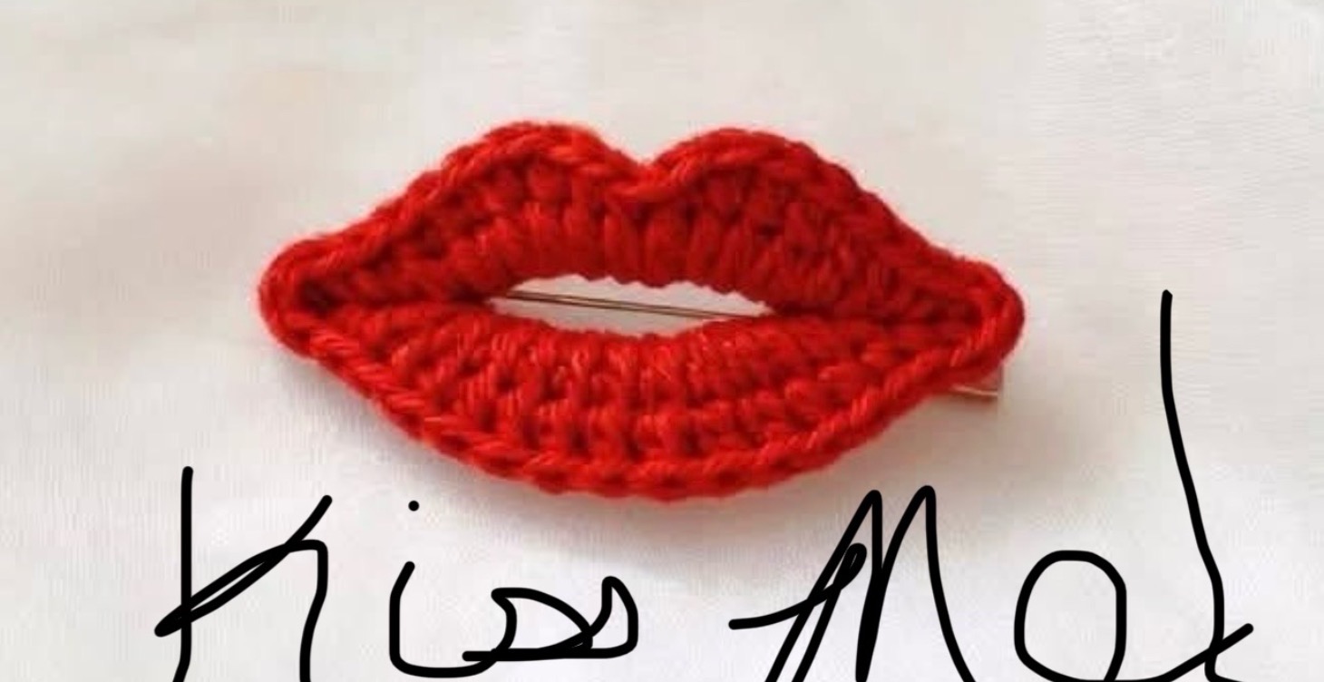 Let’s Crochet a Pair of Lips