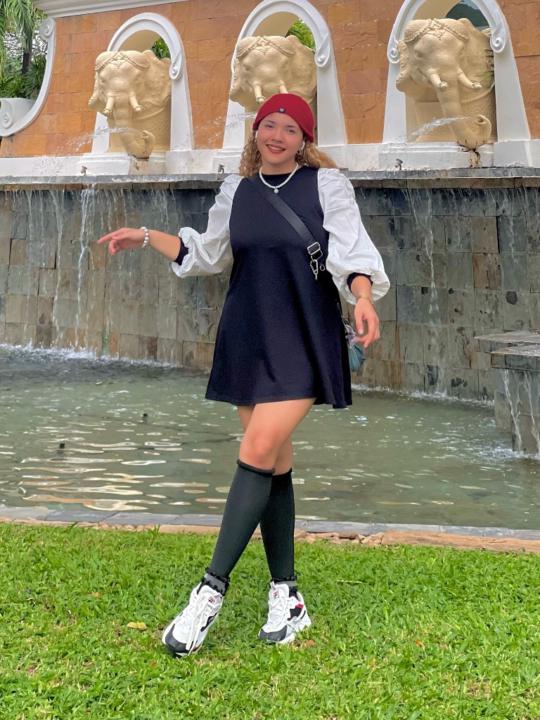 Valiza Yimsri