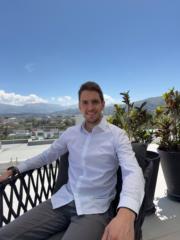 Xavier Ponce