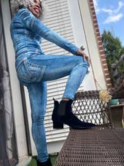 DeborahBurke Cosmetologist