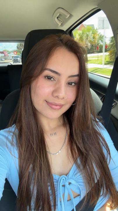 Angie Molina