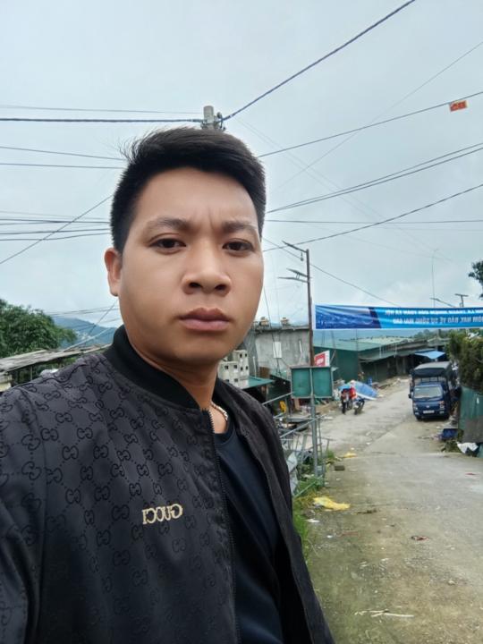 Tan Laou