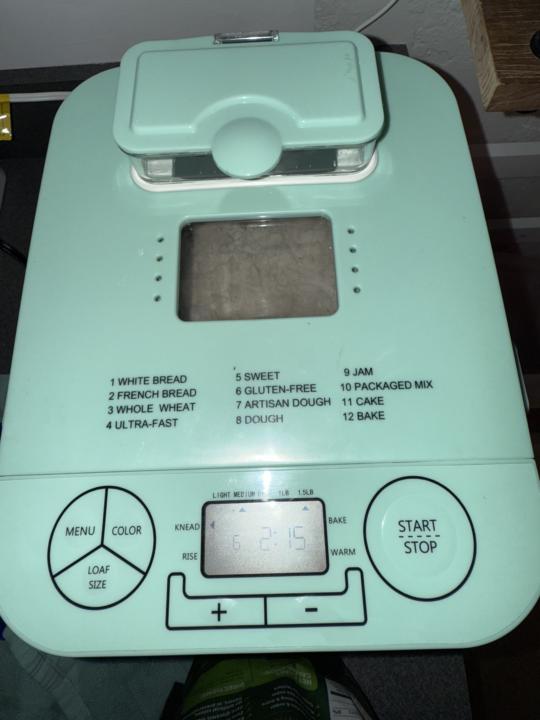 Does anyone have a bread machine?? 