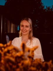 Julia Plöckinger