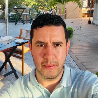 Alejandro Razo
