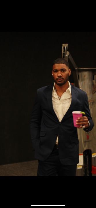 Aaron Bell