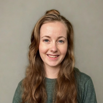 Hannah April
