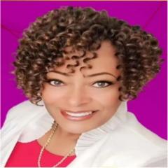 Lucy J Seabreeze