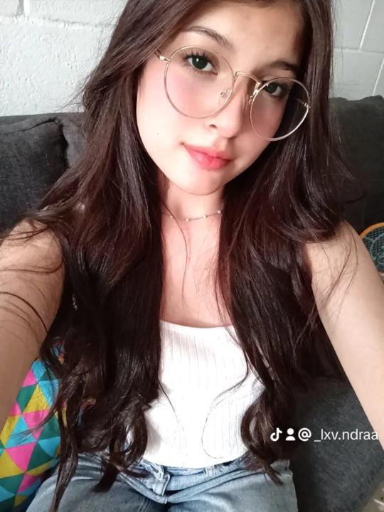 Alondra Cáceres
