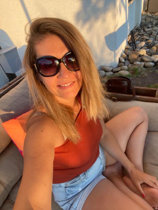 Veronika Renner