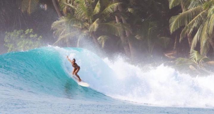 AI+Web3 Surf House 🏄