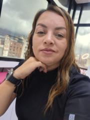 Johanna Perdomo Glowhanna