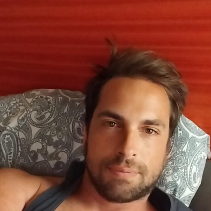Adur Iriondo