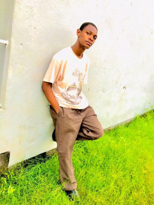 Cb Rosh
