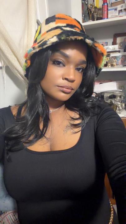 Angelique Summers