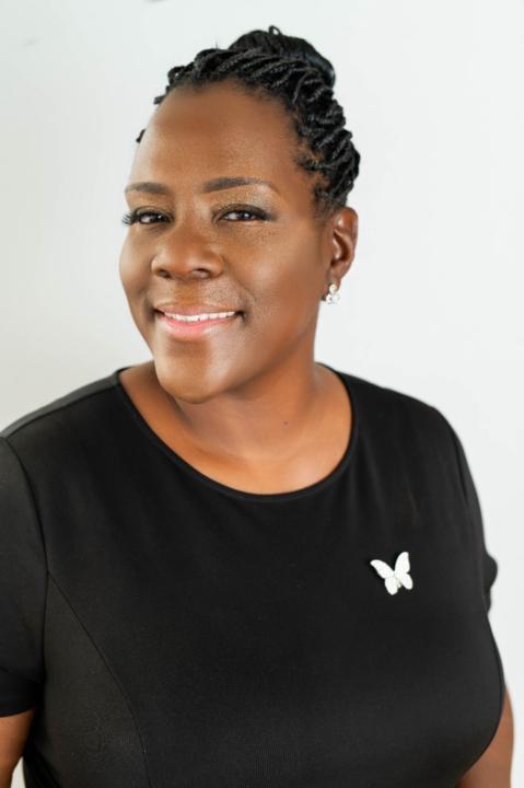 Lasaunia Thompson