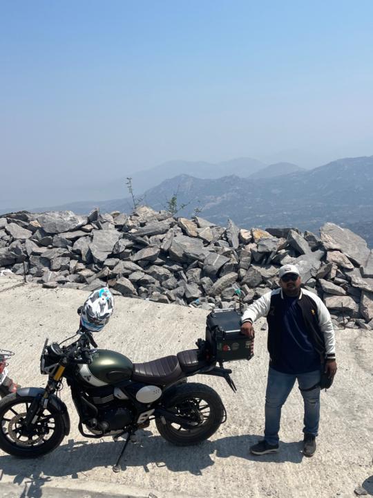 Suraj R