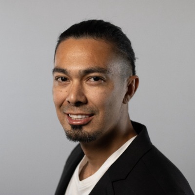 Alex Onaga