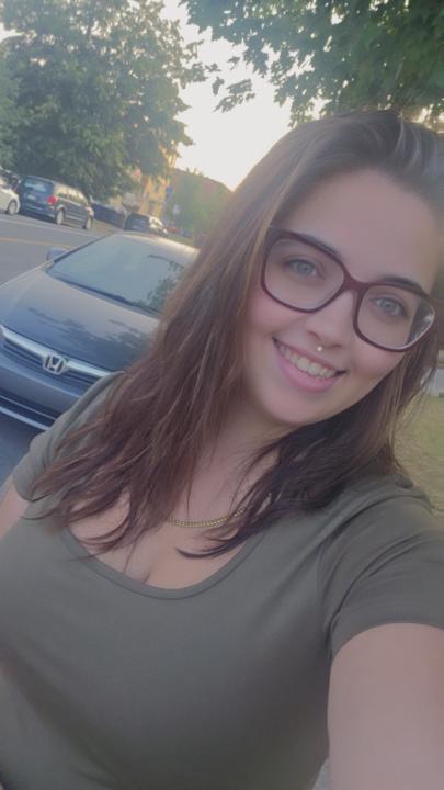 Khloé Pelletier