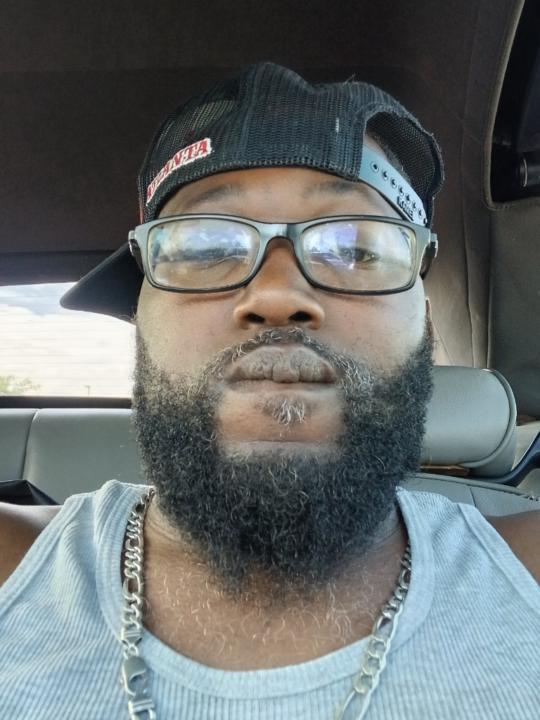 Kevione Hillmon