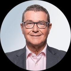 Dirk Steffen Hartmann