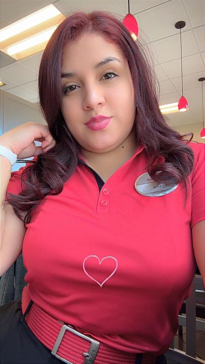 Lina Rivera Guzman