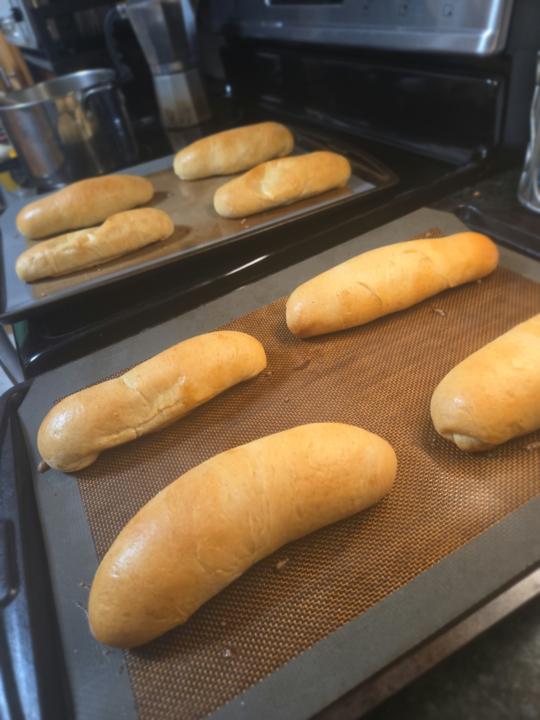 Hot dog buns