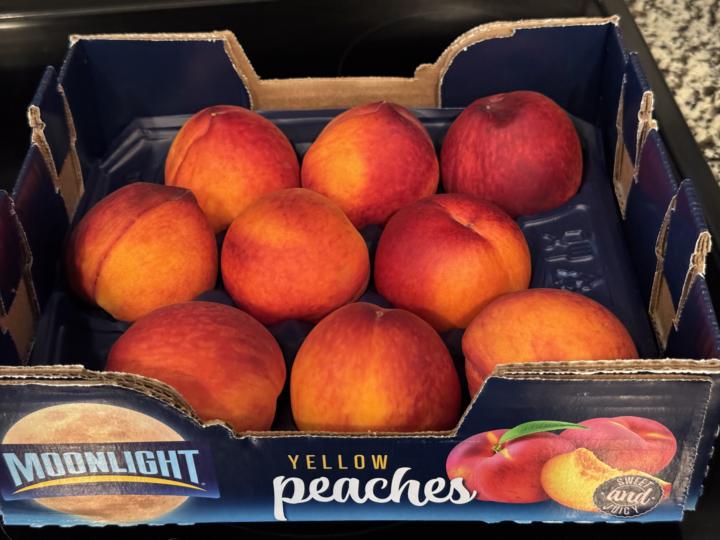 Peaches🍑