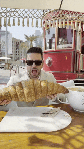 Two roads to a croissant this Saturday. 🛣️