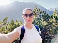 Надя Занева