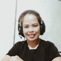 Maria Lou Villacarlos