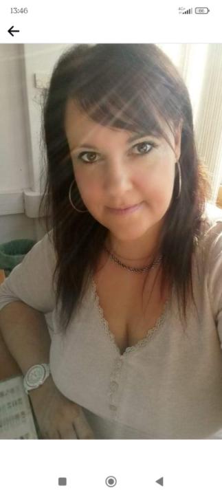 Süvöltős Bernadett