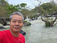 VietHung Bui